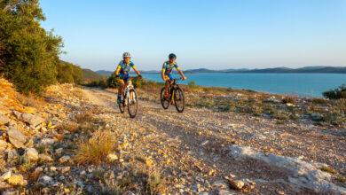 Warning for Cyclists – Cycling Around Vransko jezero